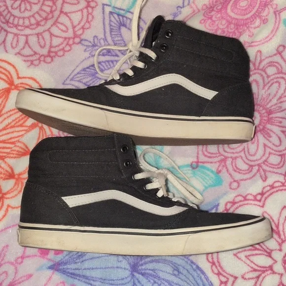 Vans Ladies Black and White High-Tops Womens Size 8.5 - Picture 4 of 10